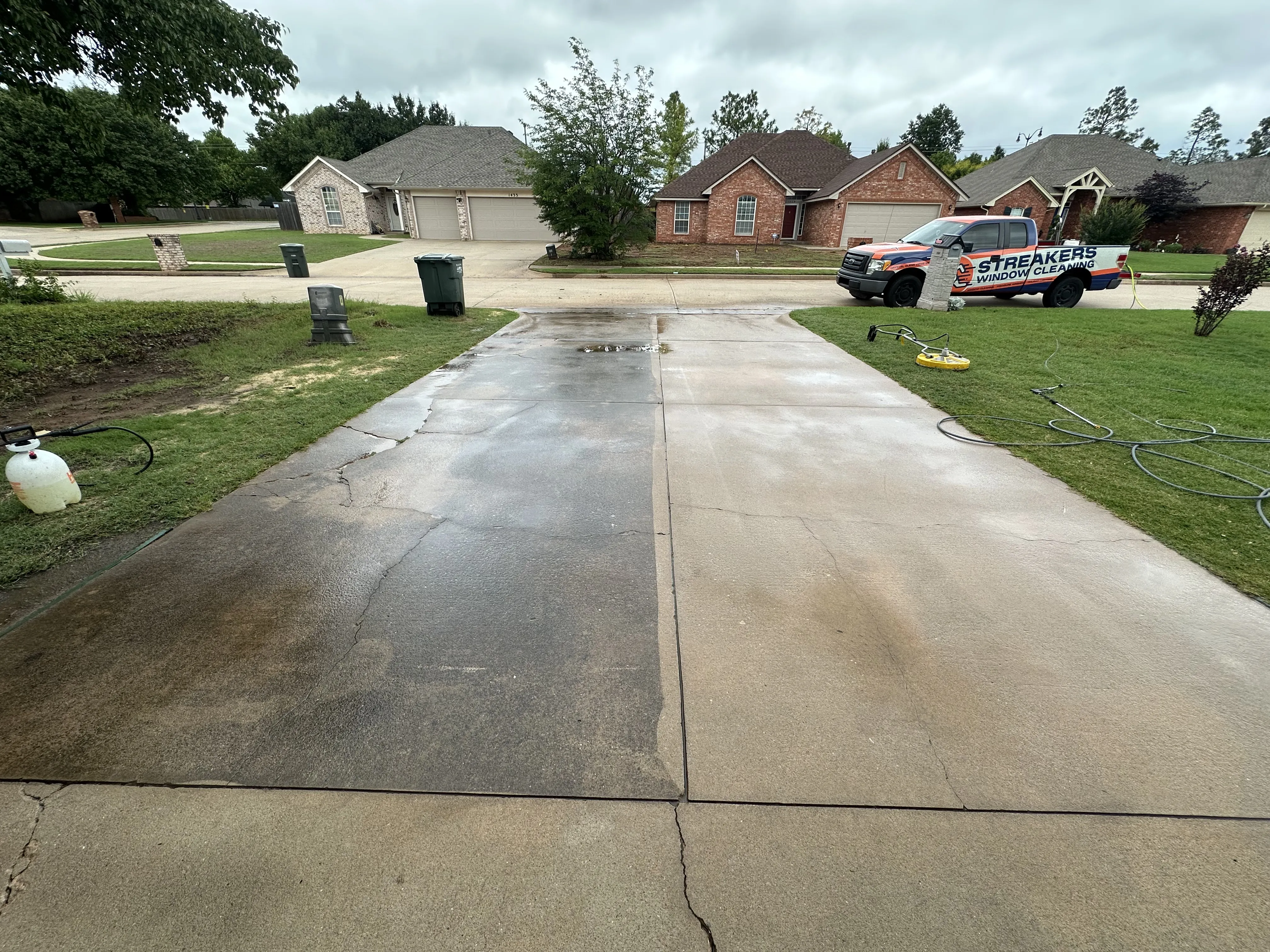 Professional pressure washing service in Oklahoma City